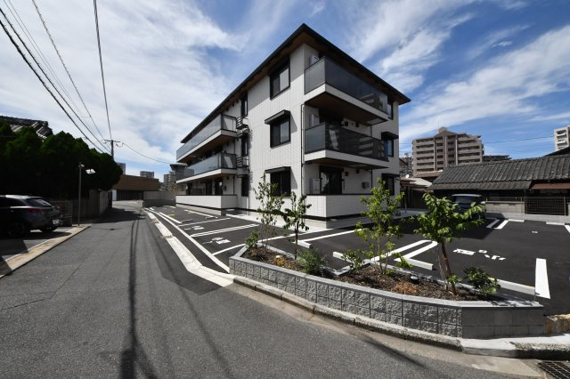 D-ROOM原町の外観