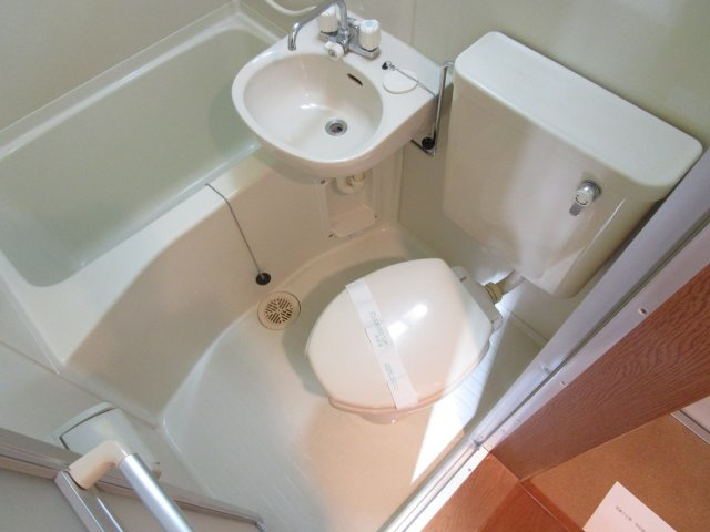 清潔感のあるトイレです