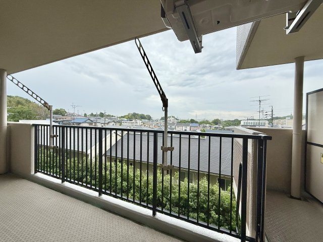 大森アイリス参番館のバルコニー