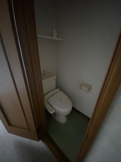 トイレもきれいです