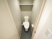 ゆったりとした空間のトイレです