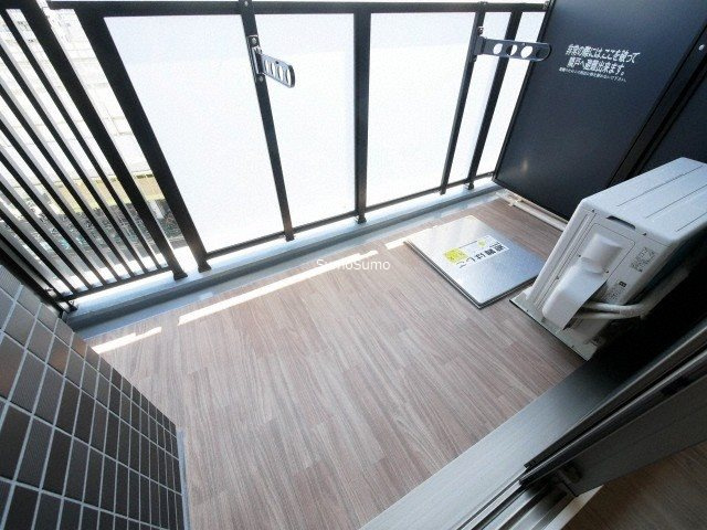 プレサンスOSAKA DEMECITYビーツのバルコニー