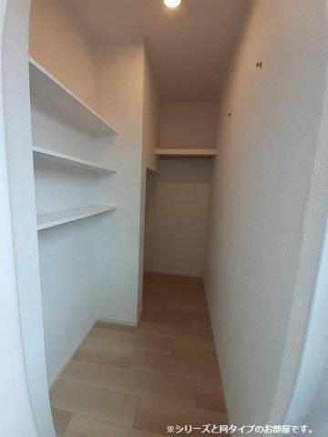 エスペランサ　俊の収納