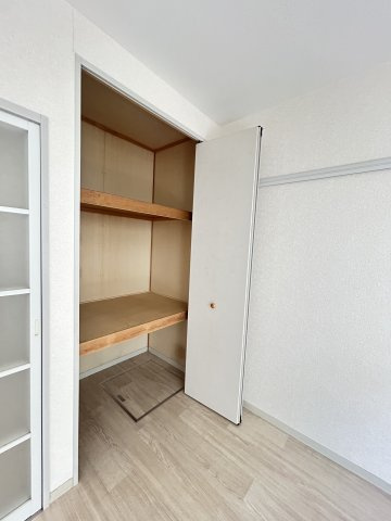 ポミエ六甲の収納