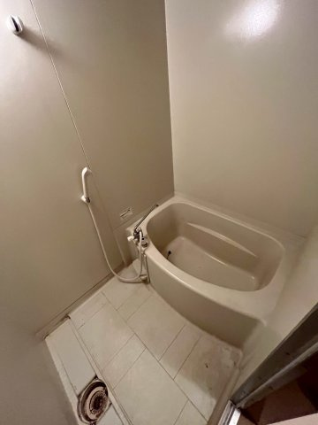 ハーモニーマンションA棟の浴室