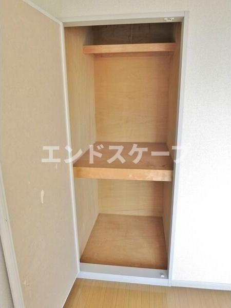 ヴィラパストラルBの収納|高崎、前橋のお部屋探しはエンドスケープまで！お客様の理想お聞かせ下さい♪