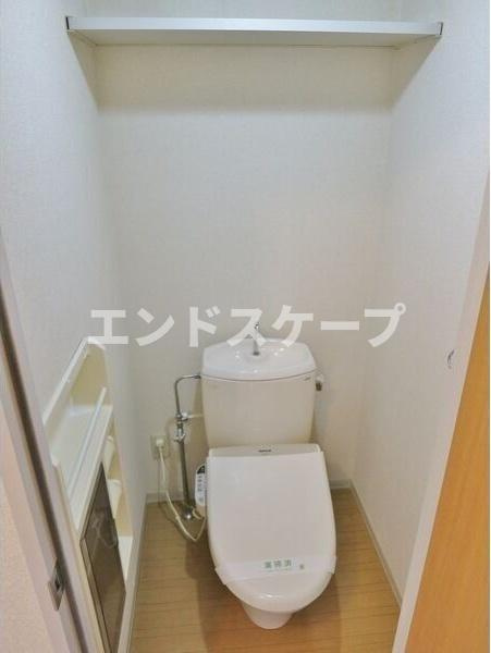 ヴィラパストラルBのトイレ|高崎、前橋のお部屋探しはエンドスケープまで！お客様の理想お聞かせ下さい♪