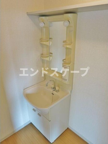ヴィラパストラルBの洗面所|高崎、前橋のお部屋探しはエンドスケープまで！お客様の理想お聞かせ下さい♪