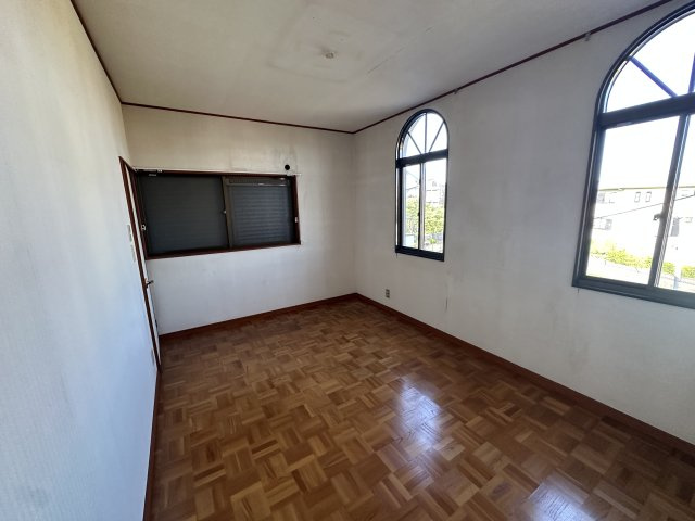 堺市西区上　中古一戸建の洋室