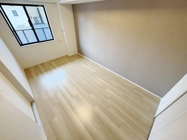 ソラリア（西原）の洋室