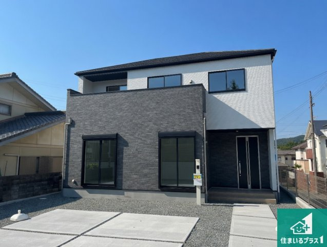 姫路市田寺東　第2期　新築一戸建ての外観|安心の10年保証！外観を美しく保ち、雨水で汚れを落とします！気になることがありましたら、お気軽にお問い合わせください！