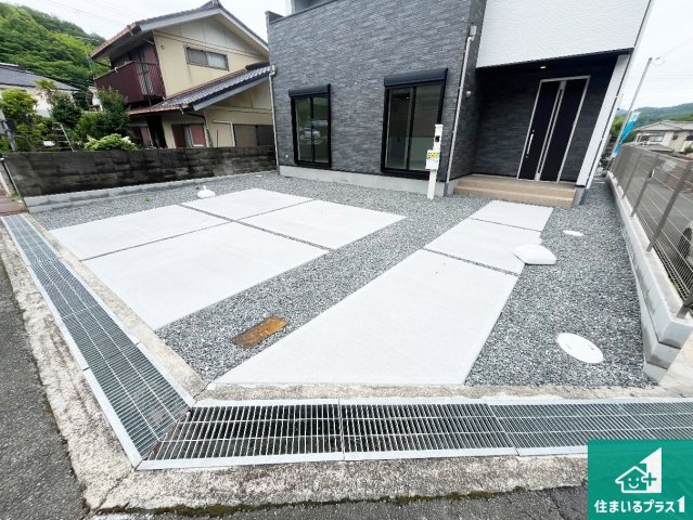 姫路市田寺東　第2期　新築一戸建ての駐車場|駐車スペース！散水栓があるので、こまめに愛車を洗えます！