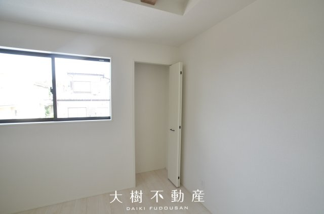 【収納】 | 海老名市国分寺台５丁目　新築戸建て　全1棟【仲介手数料無料】