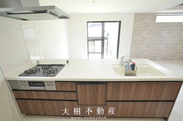 【キッチン】 | 海老名市国分寺台５丁目　新築戸建て　全1棟【仲介手数料無料】