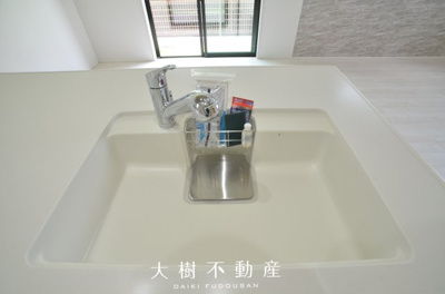 【キッチン】 | 海老名市国分寺台５丁目　新築戸建て　全1棟【仲介手数料無料】