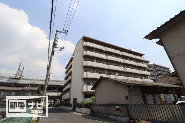 マンション福山の外観