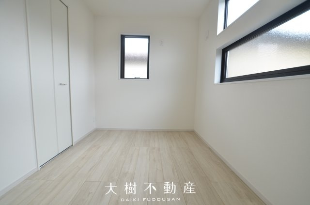 【洋室】 | 海老名市柏ケ谷4丁目  新築戸建て　全１棟【仲介手数料無料】 | 2階　洋室4（5.0帖）