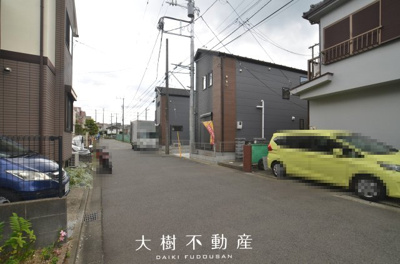 【前面道路含む現地写真】 | 海老名市柏ケ谷4丁目  新築戸建て　全１棟【仲介手数料無料】