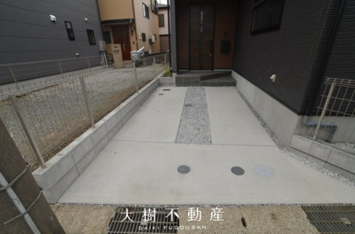 【駐車場】 | 海老名市柏ケ谷4丁目  新築戸建て　全１棟【仲介手数料無料】