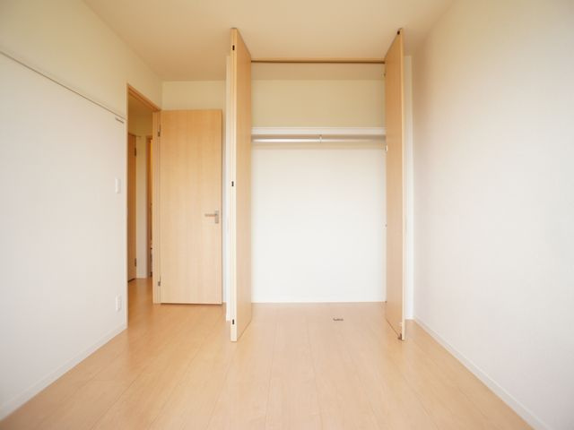 【収納】 | ヴィコロ弐番館 | ゆったりできるリビングです♪