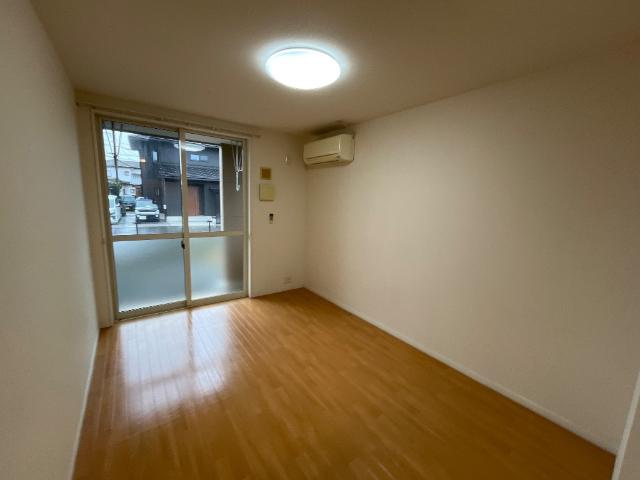 ルミナス　花筏の内装|室内