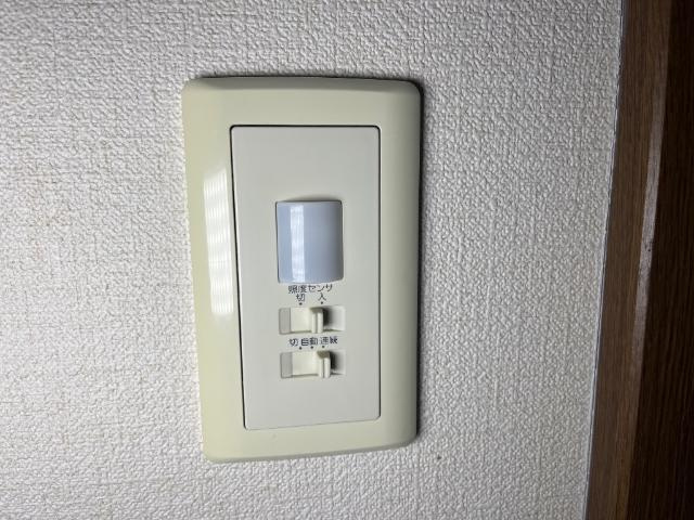 アルフィスタ　トレの内装|人感センサー