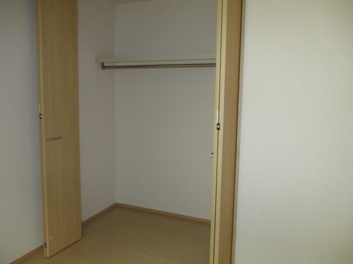 GLAD上本郷 Bの収納|クローゼット