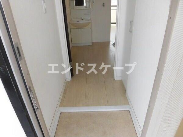 ヴィラリエゾンCの玄関|高崎、前橋のお部屋探しはエンドスケープまで！お客様の理想お聞かせ下さい♪