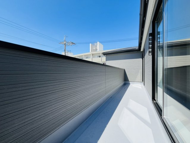 知多市日長台189番『仲介手数料無料』新築一戸建て・建売のバルコニー