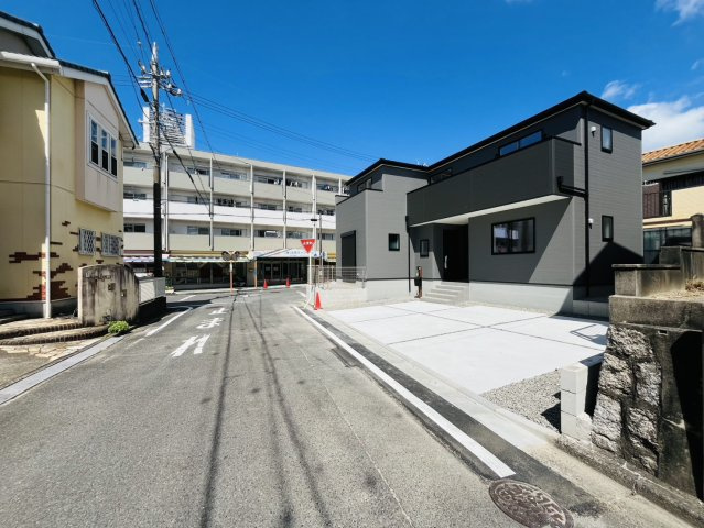 知多市日長台189番『仲介手数料無料』新築一戸建て・建売の前面道路含む現地写真
