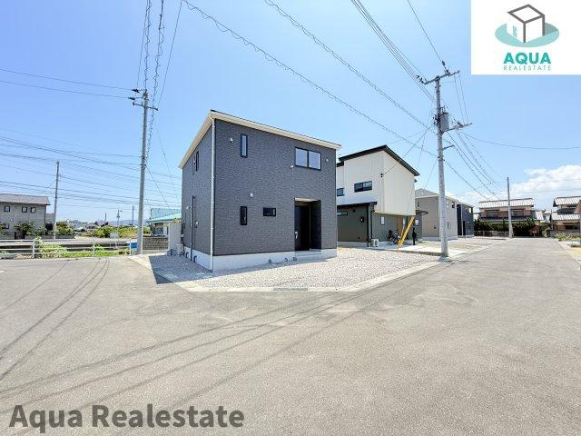 丸亀市今津町の新築一戸建の駐車場|駐車場があります