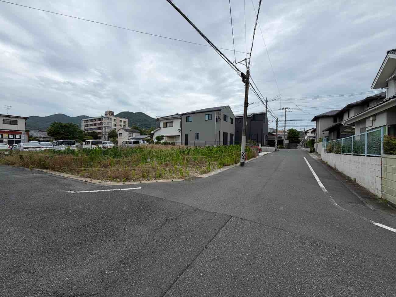 黄金町の前面道路含む現地写真|現地（2026年6月1日）撮影