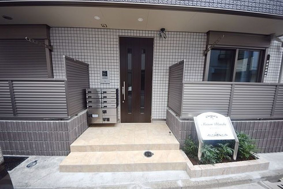 Ｍａｉｓｏｎ　Ｂｌａｎｃｈｅ　メゾンブランシュのエントランス