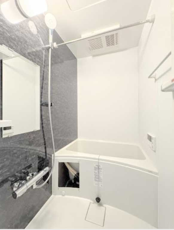 グランパセオ祐天寺イースト　フリーレント　礼金0　築浅の浴室