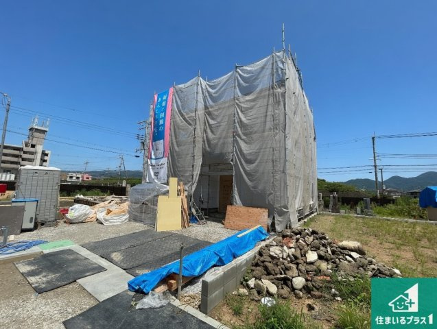 ●大和高田市市場　第13期　新築一戸建ての外観|ご案内の際は現地集合はもちろん、ご自宅の送迎や最寄りの駅迄のお迎え等お気軽にご相談ください。