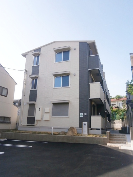 スリールＥＫの外観