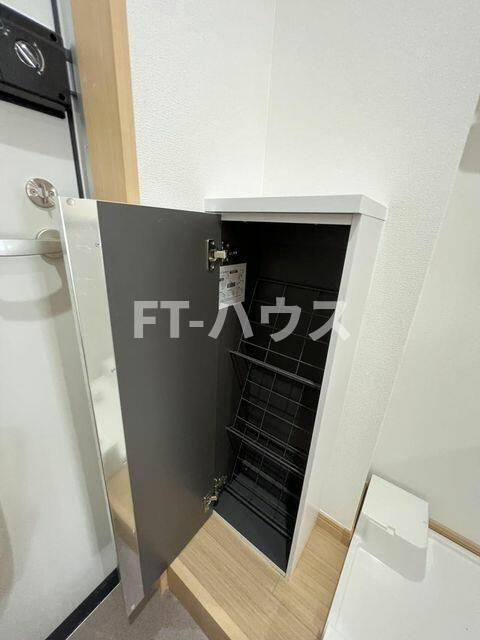 フェリスヴィラ船橋の玄関
