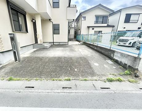 【中古】鶴ヶ島市鶴ヶ丘1期 全1棟の駐車場|駐車ペース