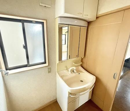 【中古】鶴ヶ島市鶴ヶ丘1期 全1棟の独立洗面台