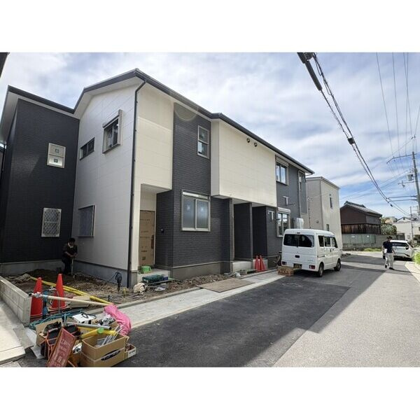 プレミアムスイート岸和田駅前
