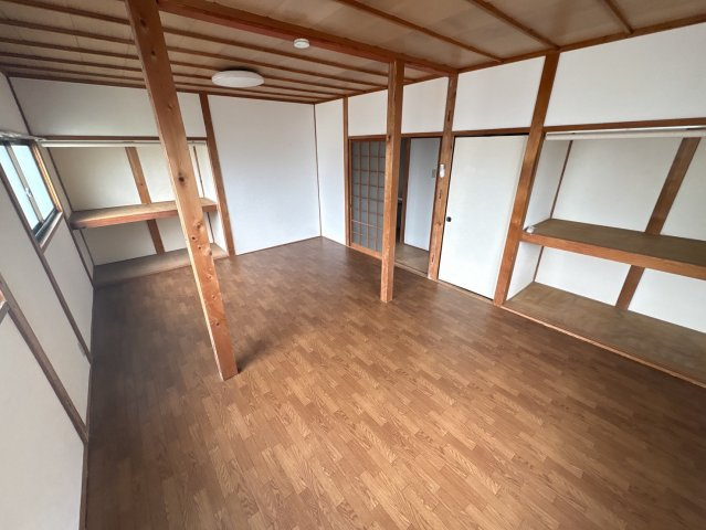 丸山住宅5号の内装