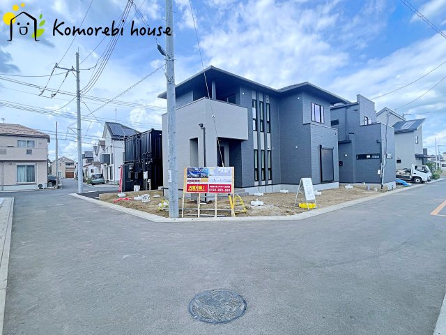 桶川市坂田西　新築一戸建て　タマタウン　02の前面道路含む現地写真|26.8.8撮影済み