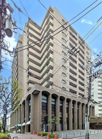 大阪市北区鶴野町の事務所