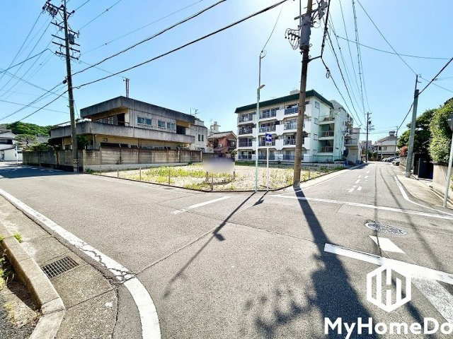 北区杉村1丁目の前面道路含む現地写真