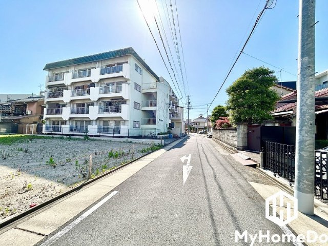 北区杉村1丁目の前面道路含む現地写真