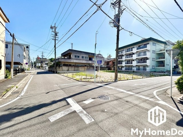 北区杉村1丁目の前面道路含む現地写真