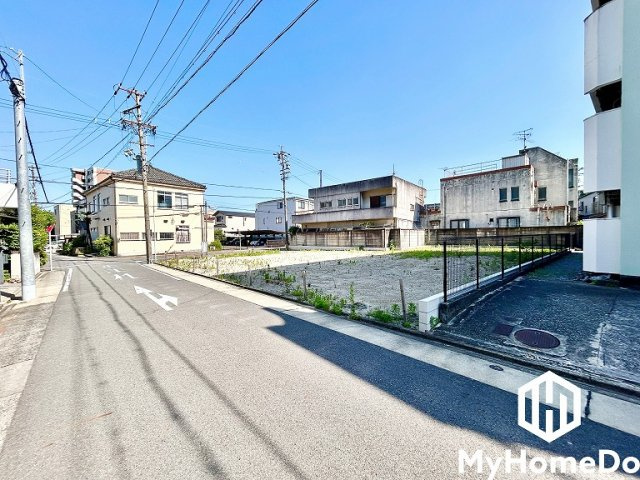 北区杉村1丁目の前面道路含む現地写真