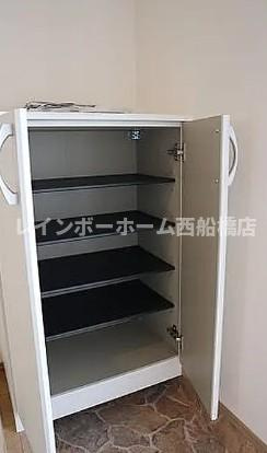 アットリラ東船橋Aの収納
