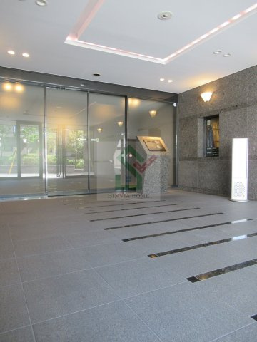 桜台駅　分譲マンション　1Kのロビー