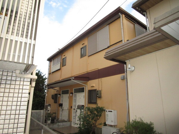 梅ヶ丘テラスハウスの外観